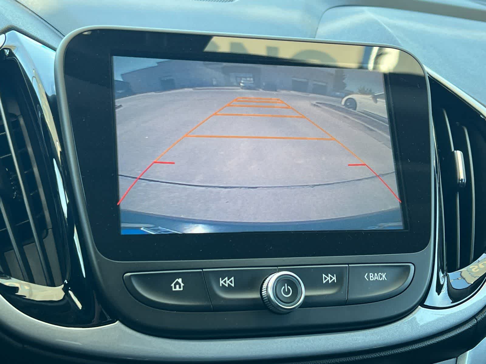 Thumbnail: 2017 Chevrolet Volt - 19