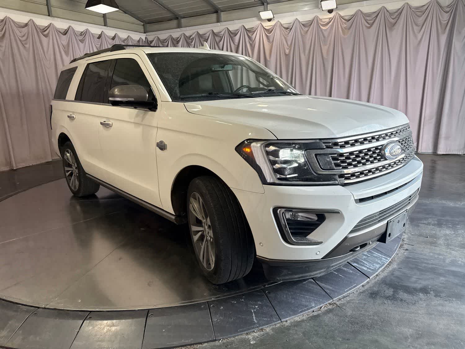 2021 Ford Expedition King Ranch photo 2