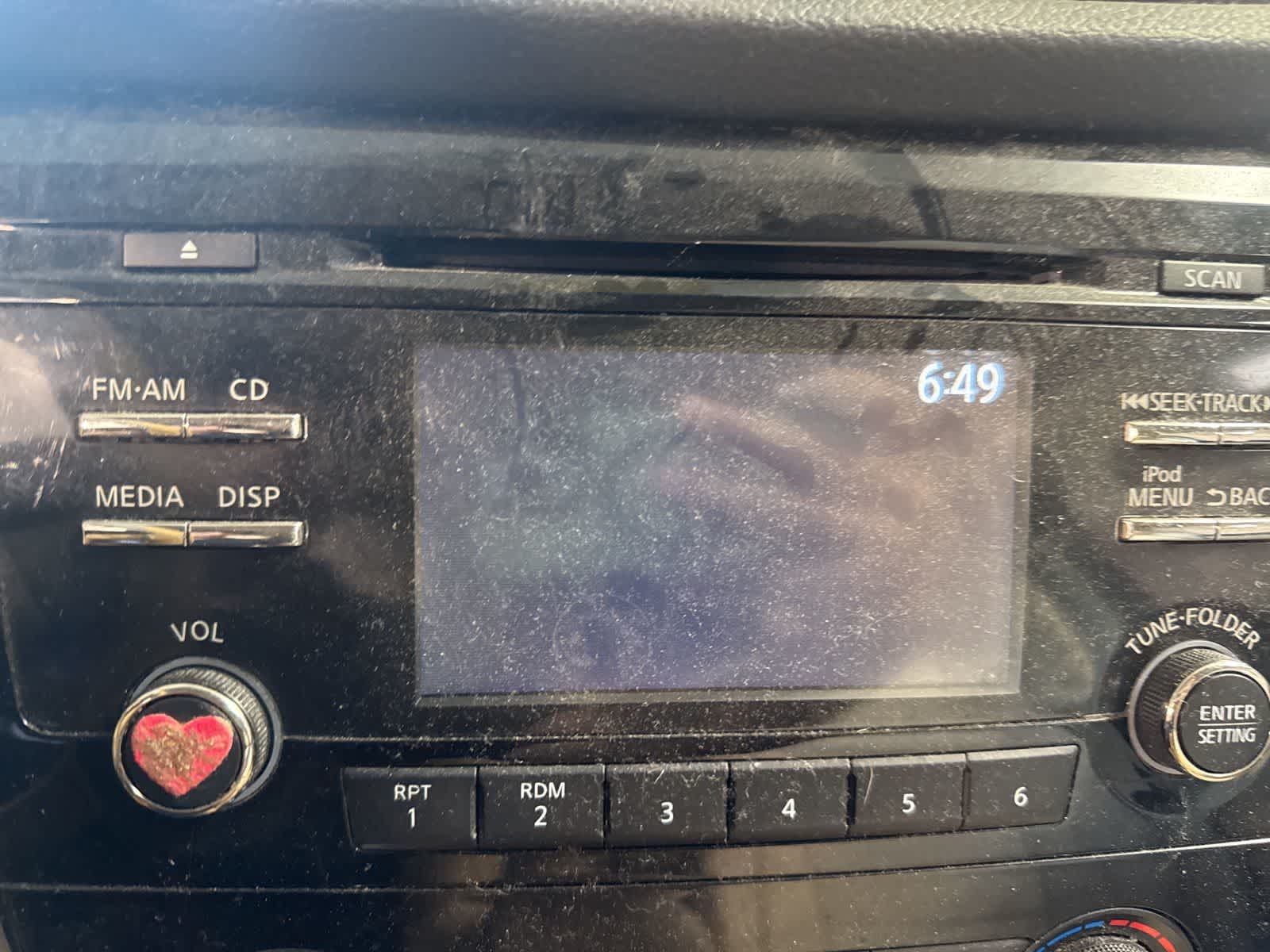 Thumbnail: 2015 Nissan Rogue - 21