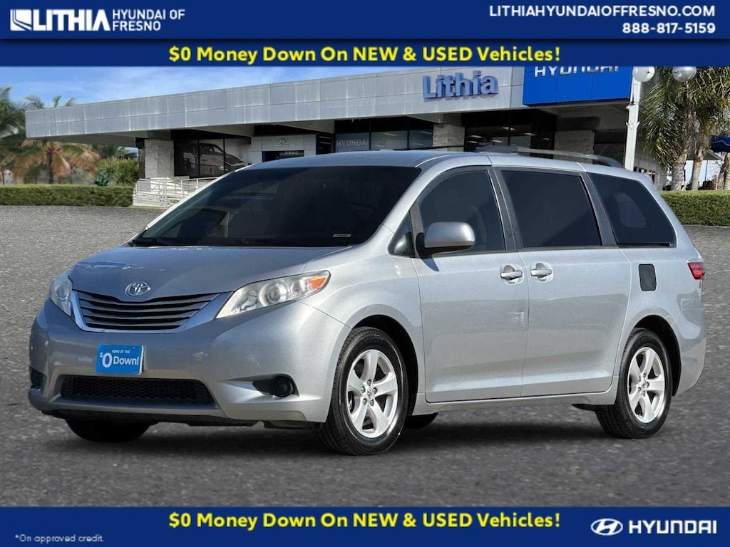 Used 2017 Toyota Sienna LE 8 Passenger Van