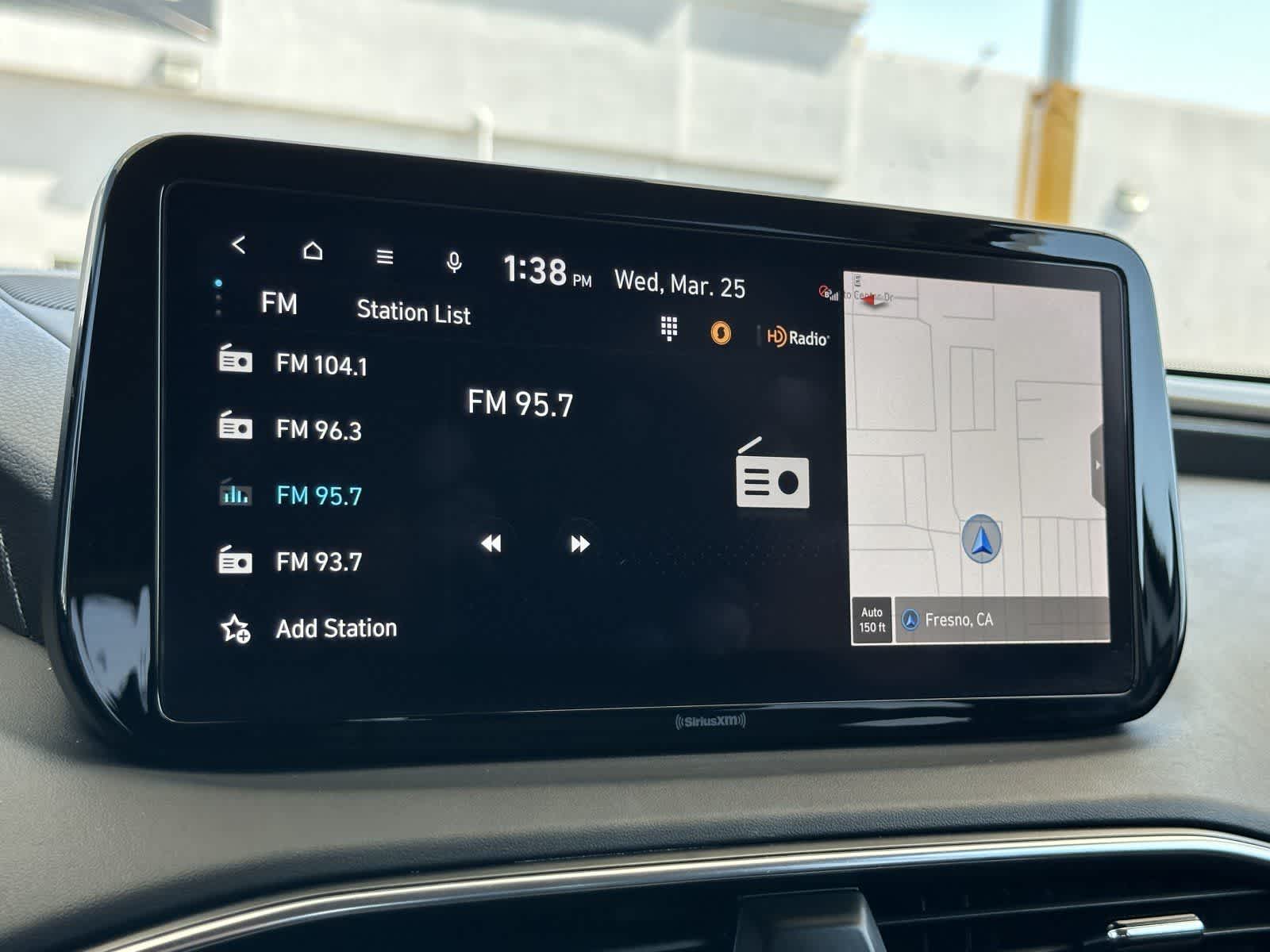 Thumbnail: 2023 Hyundai Santa Fe - 18