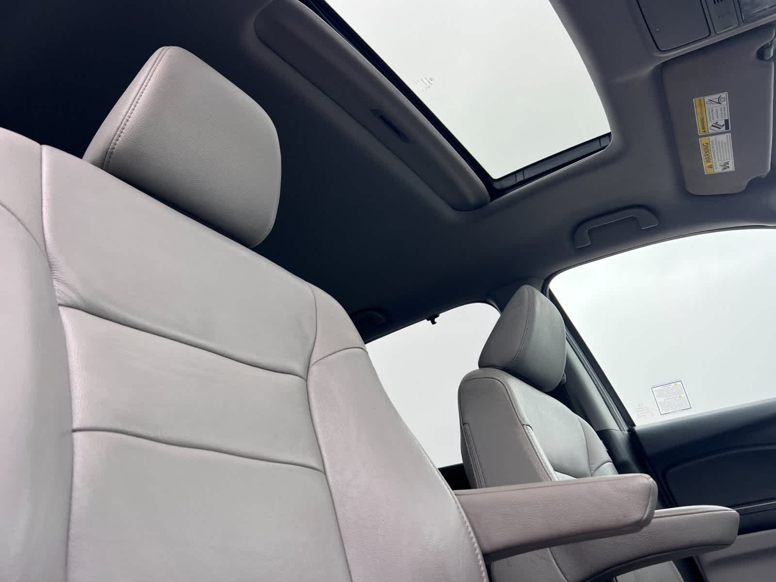 Thumbnail: 2020 Honda Pilot - 18