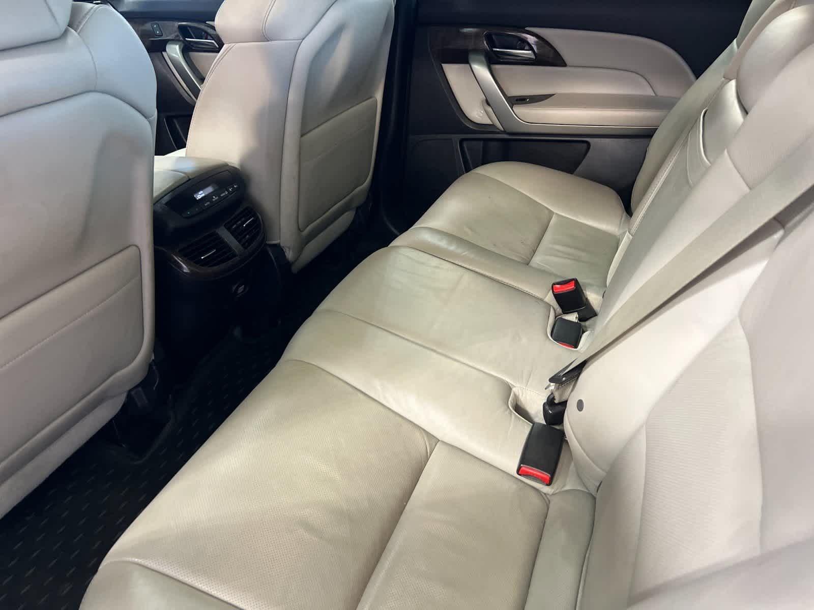 Thumbnail: 2010 Acura MDX - 4