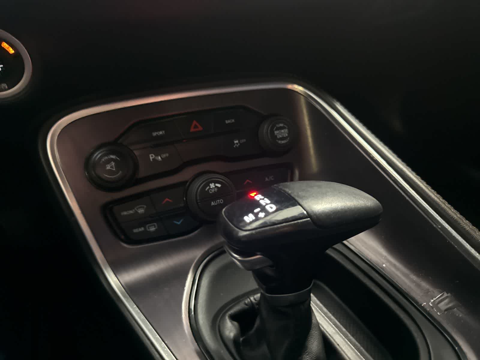 Thumbnail: 2016 Dodge Challenger - 22