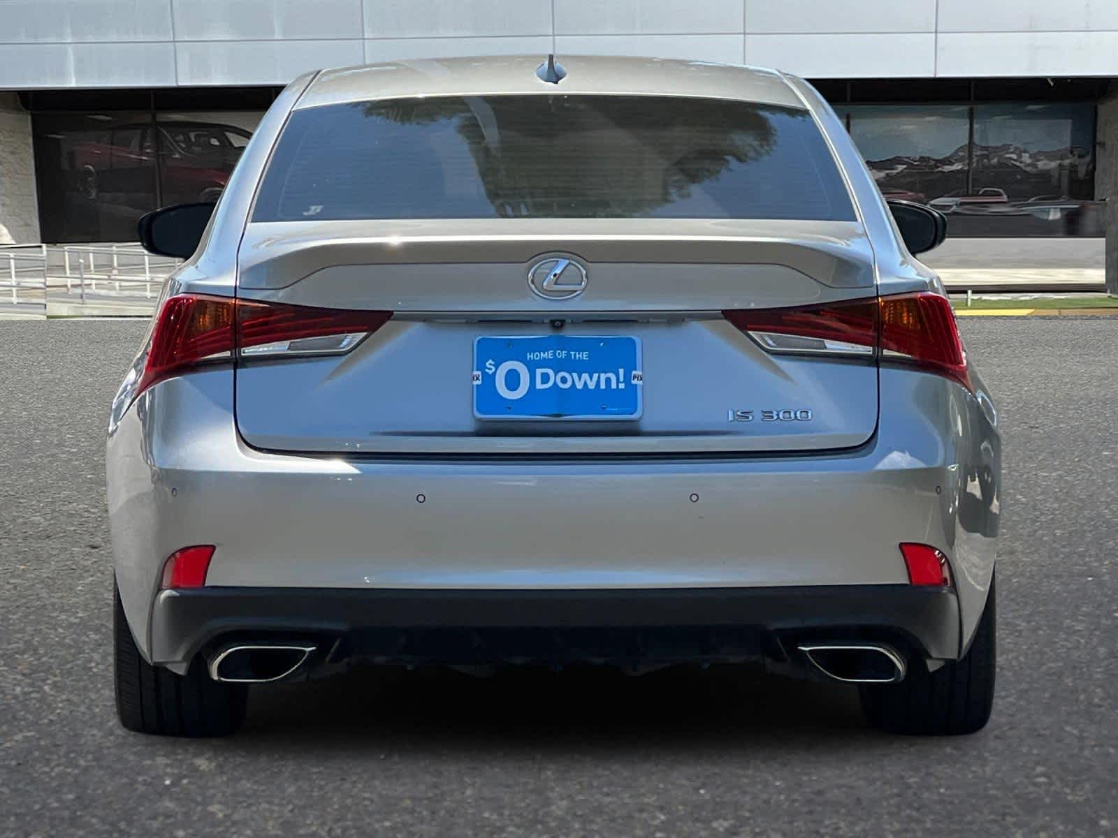 Thumbnail: 2019 Lexus IS - 7