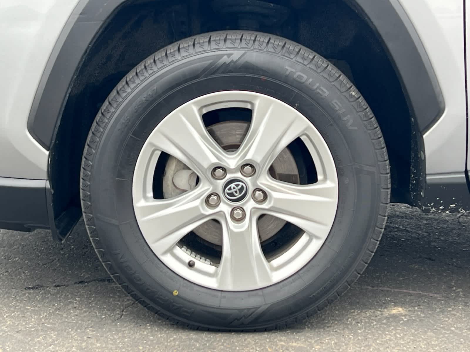 Thumbnail: 2020 Toyota RAV4 - 26