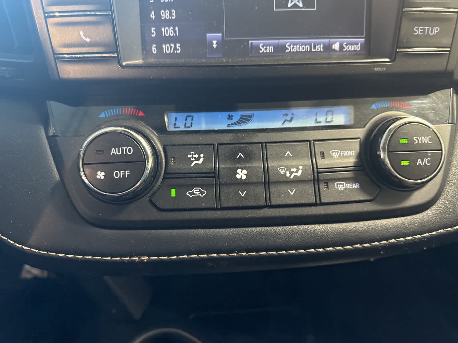 Thumbnail: 2017 Toyota RAV4 - 24