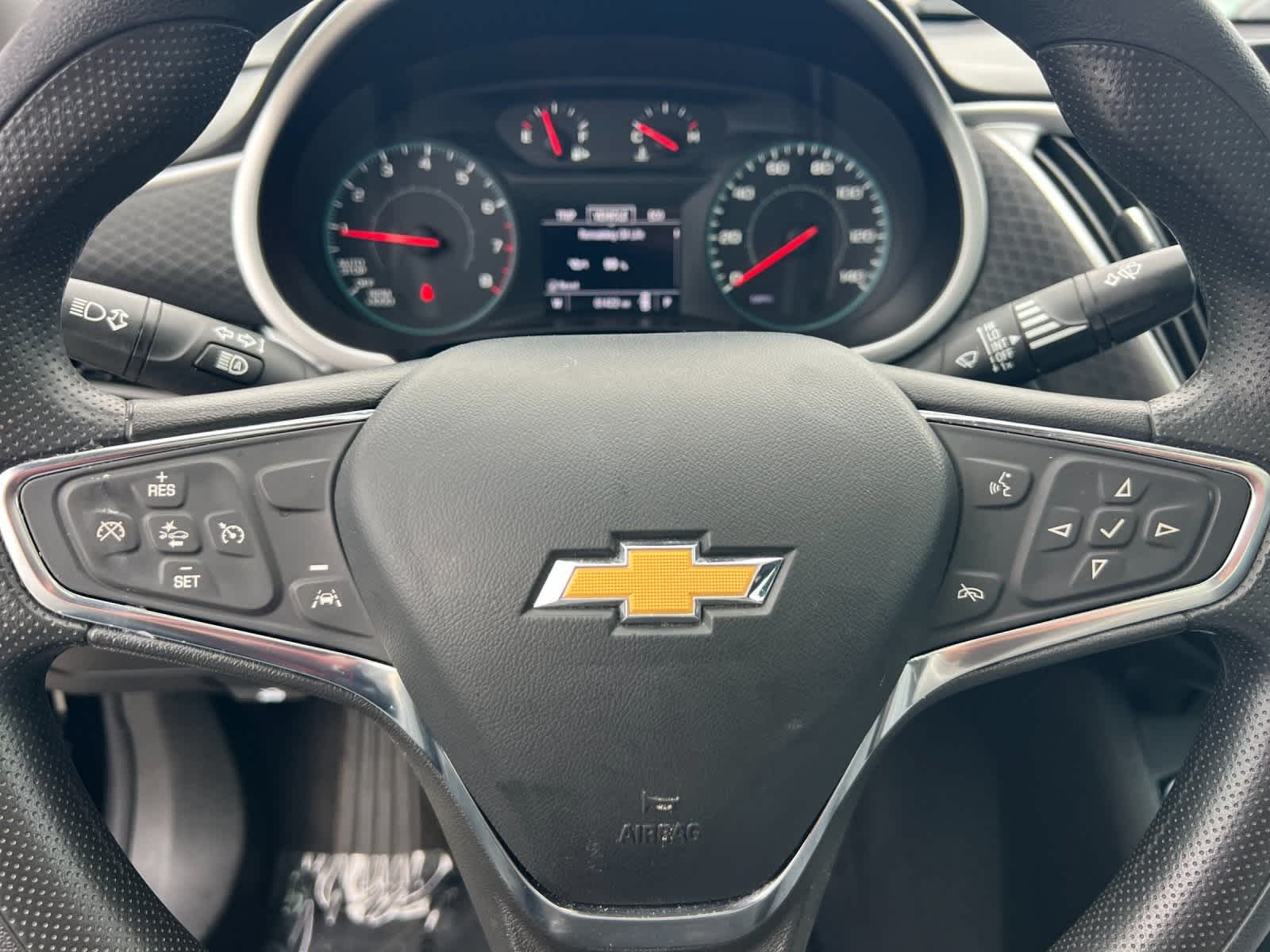 Thumbnail: 2023 Chevrolet Malibu - 22