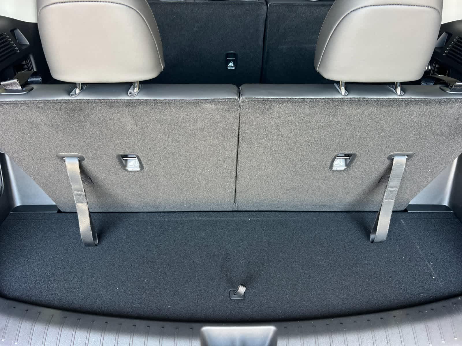 Thumbnail: 2025 Hyundai Santa Fe - 15