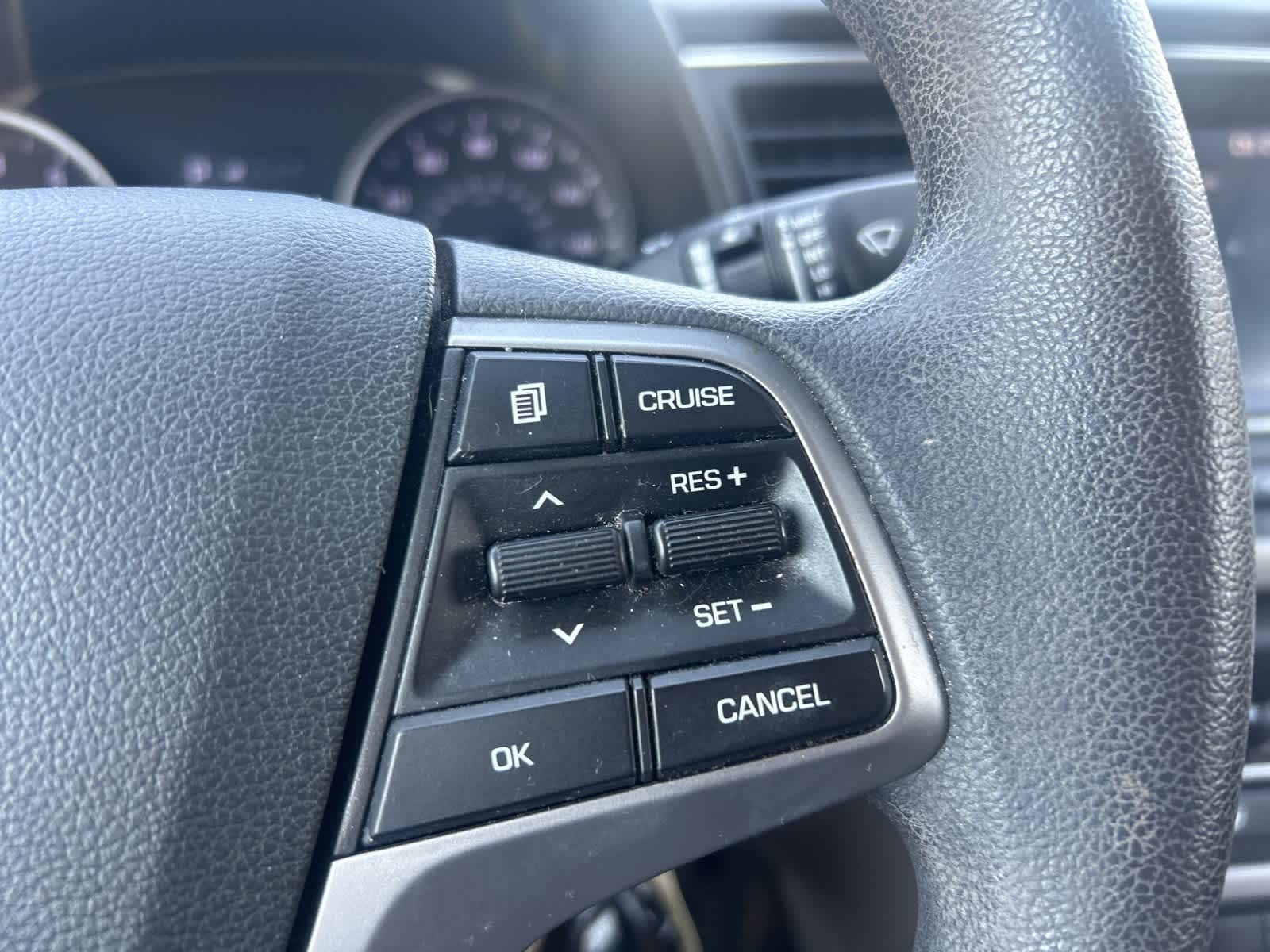 Thumbnail: 2018 Hyundai Elantra - 29