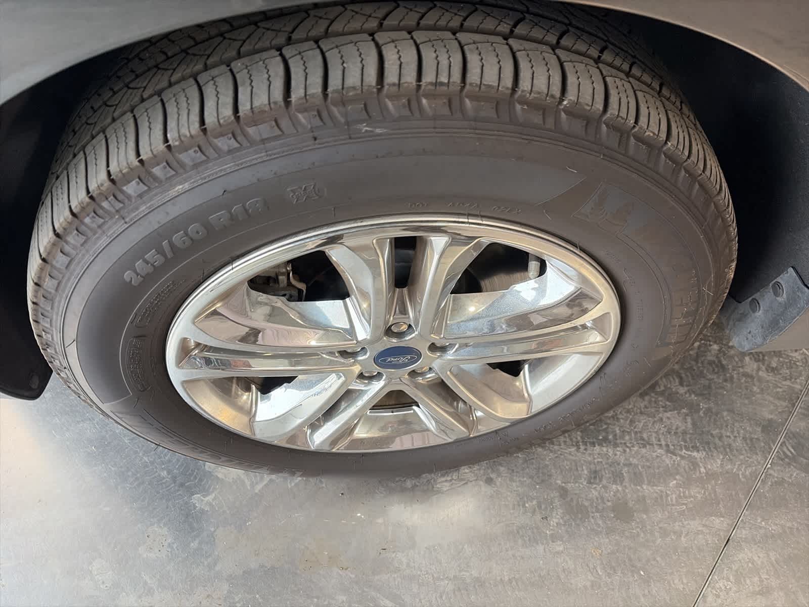 Thumbnail: 2020 Ford Edge - 17