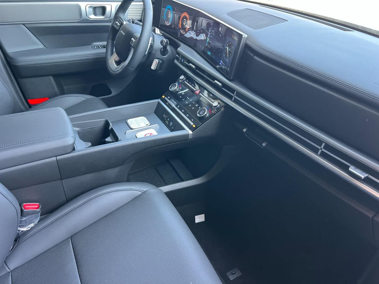 Thumbnail: 2026 Hyundai Santa Fe - 17