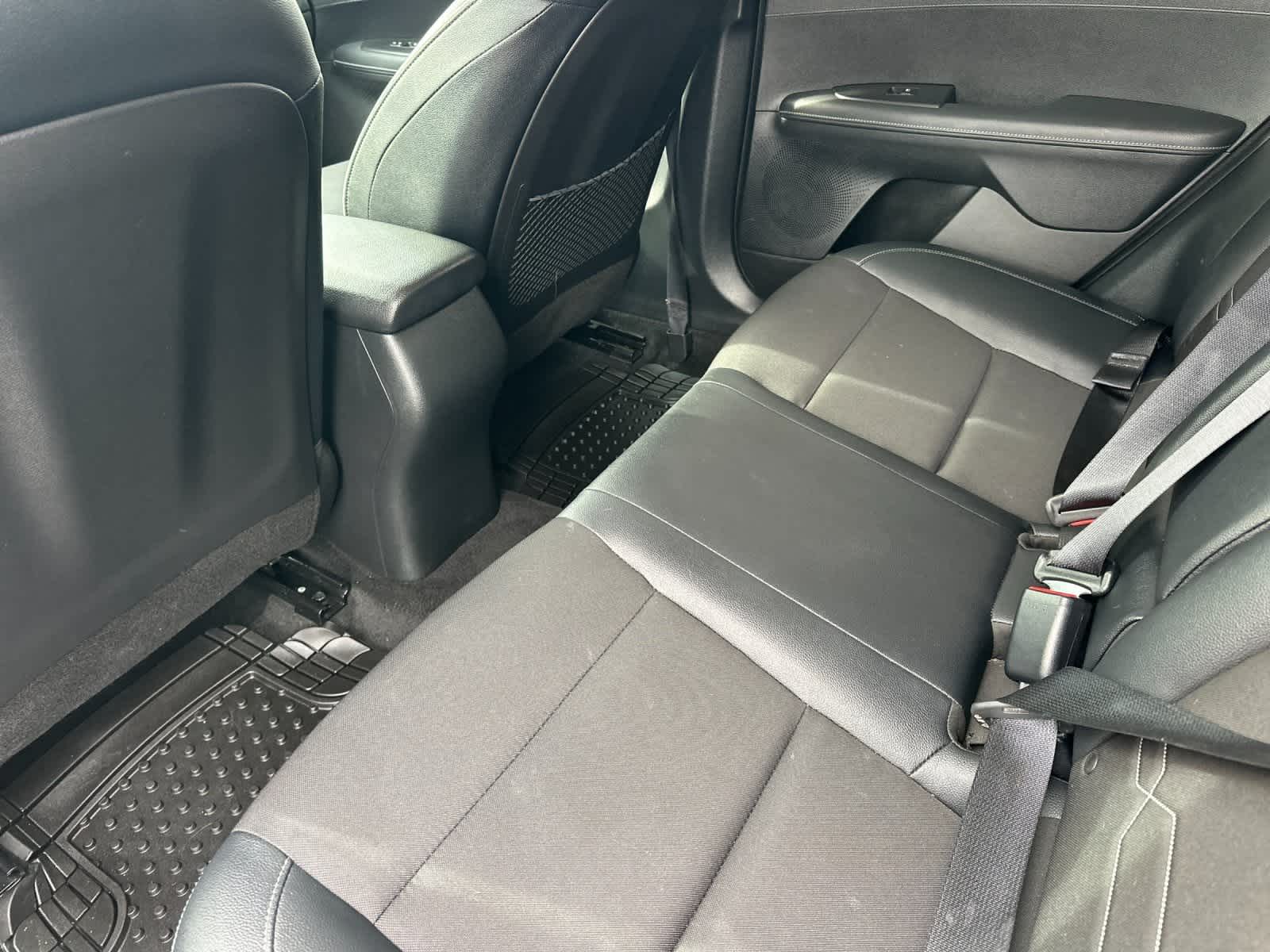 Thumbnail: 2023 Kia Forte - 4