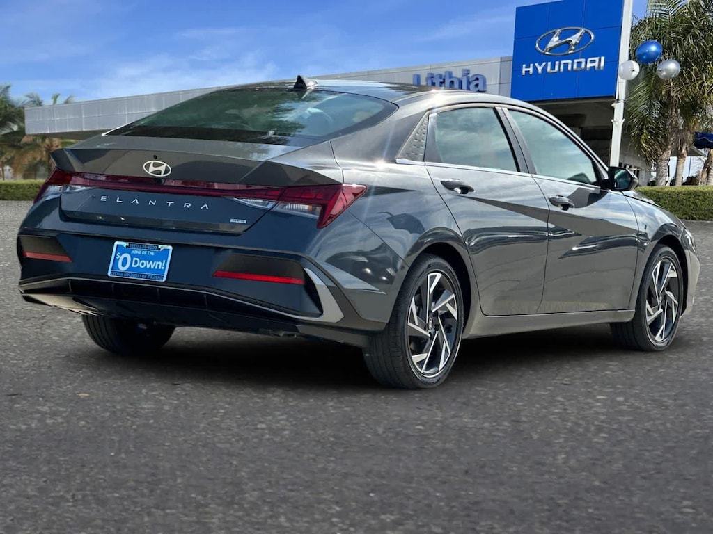 New 2026 Hyundai Elantra Hybrid Limited Sedan