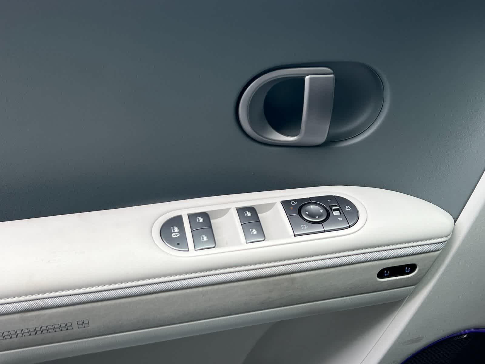 Thumbnail: 2026 Hyundai Ioniq 5 - 12