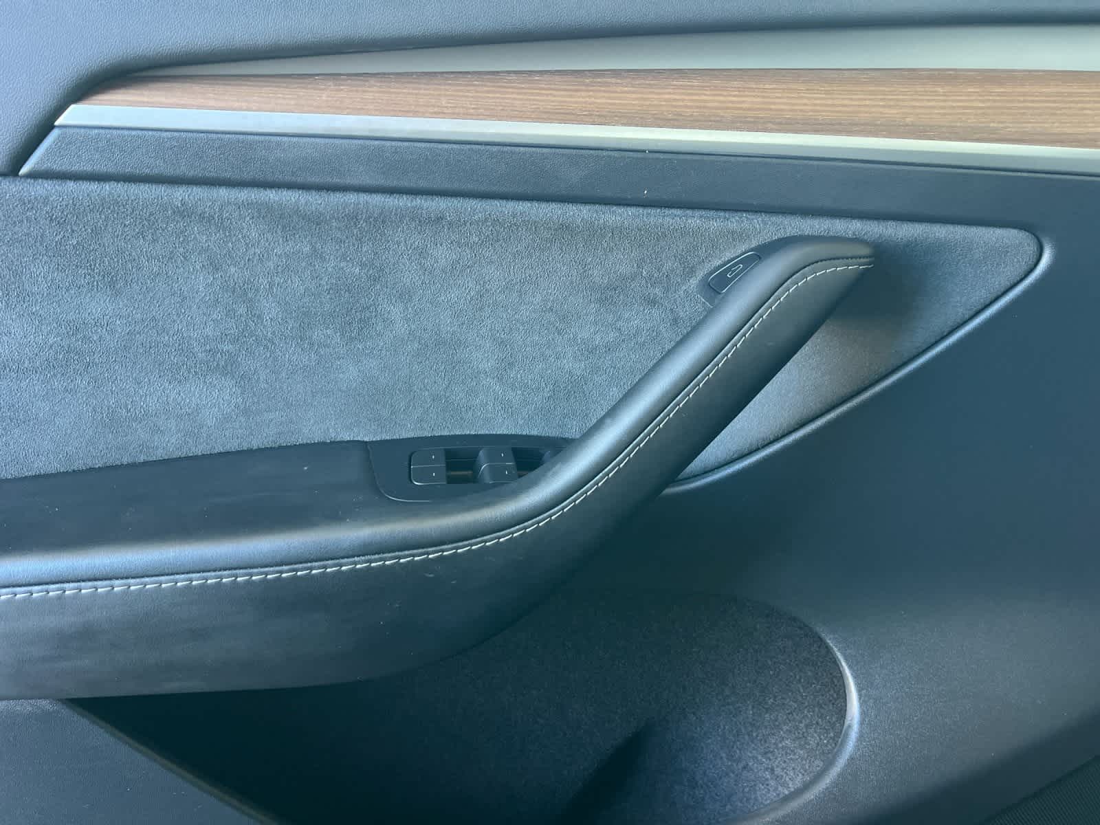 Thumbnail: 2023 Tesla Model Y - 12