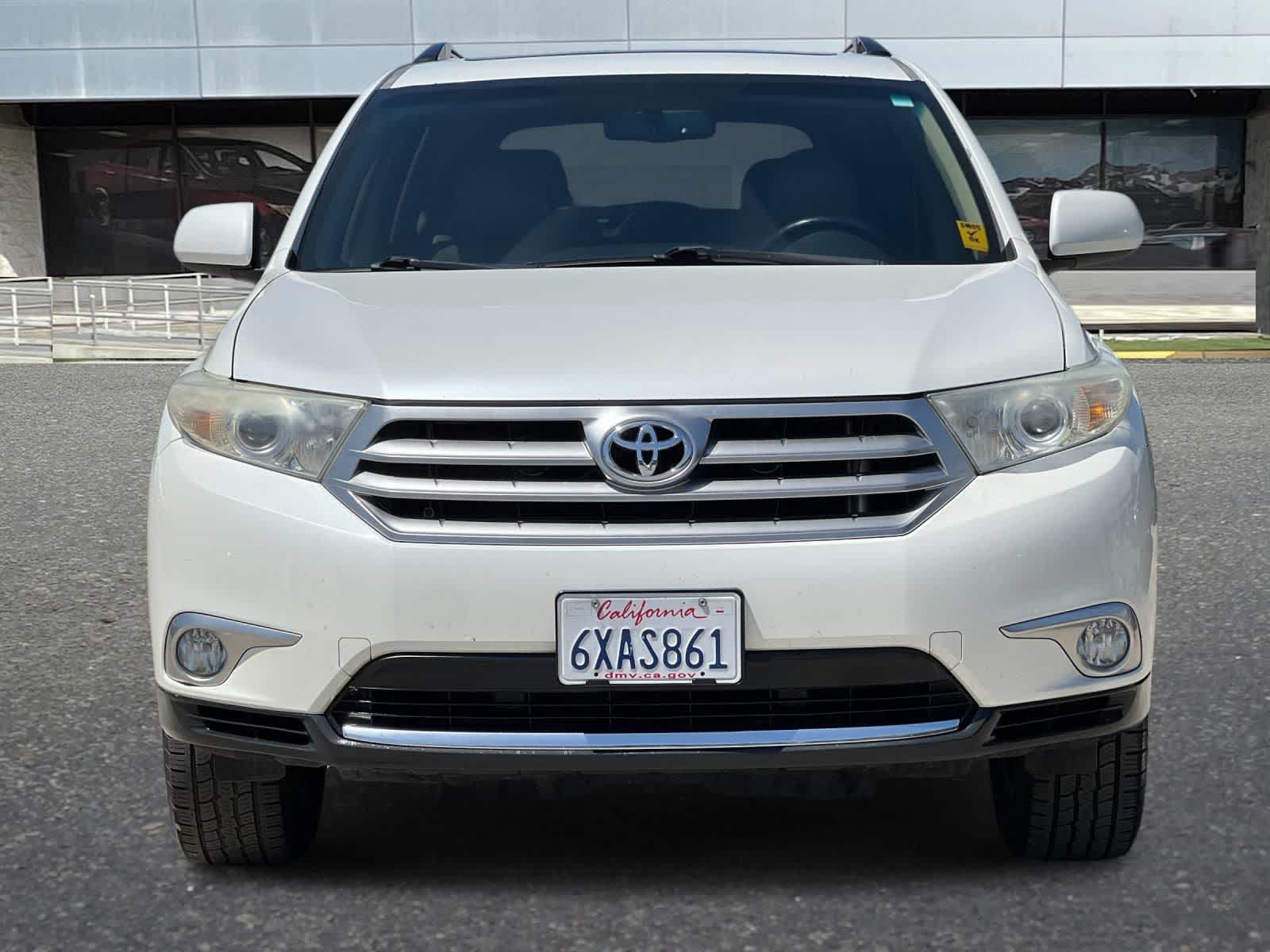 Thumbnail: 2012 Toyota Highlander - 11