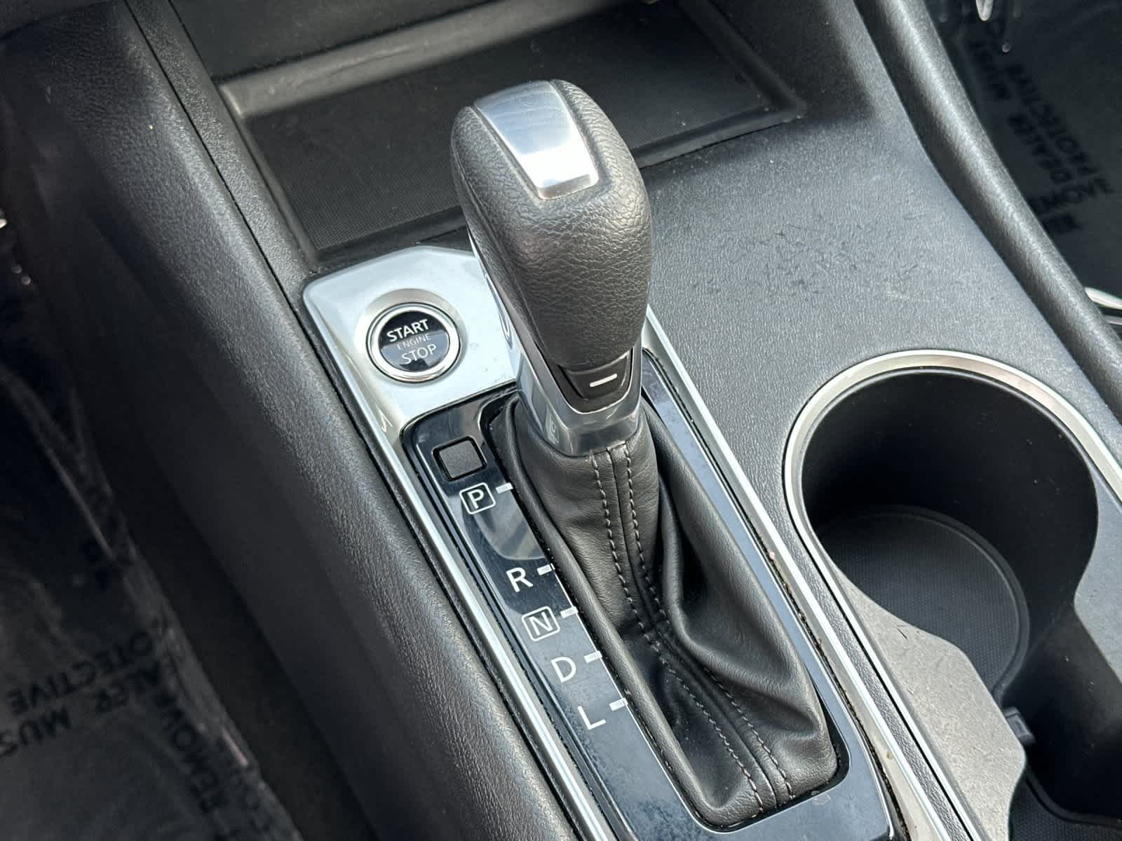 Thumbnail: 2022 Nissan Altima - 20