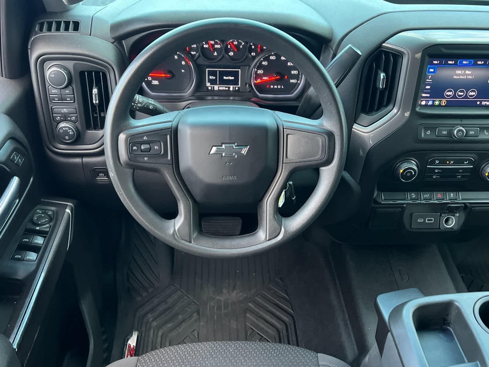 Thumbnail: 2021 Chevrolet Silverado 1500 - 14