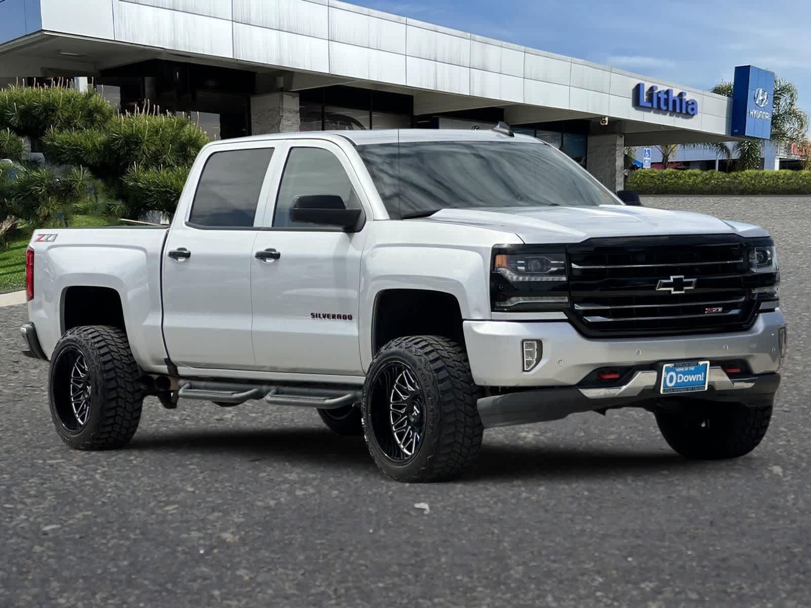 Thumbnail: 2018 Chevrolet Silverado 1500 - 10