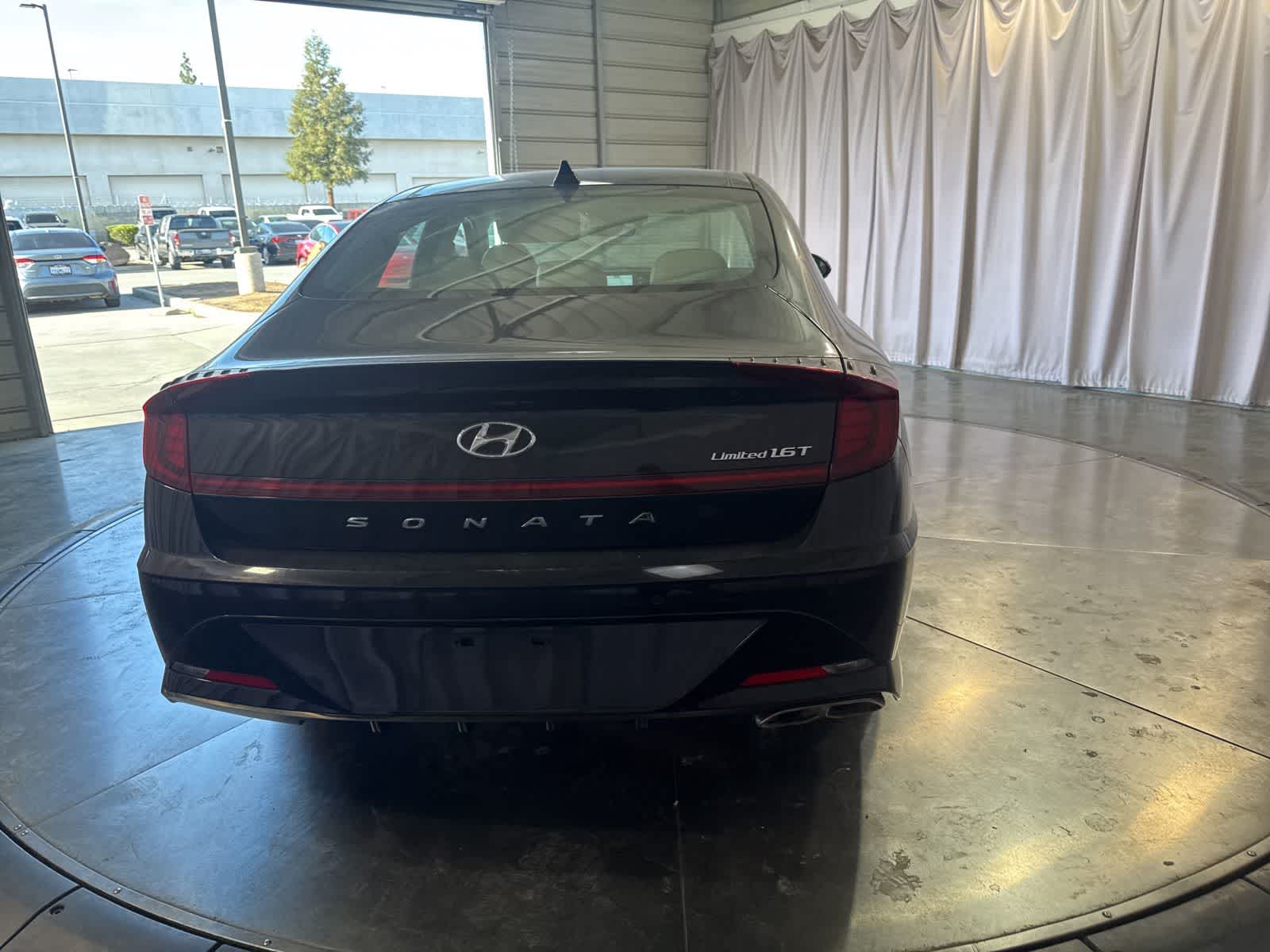 2023 Hyundai Sonata Limited photo 5
