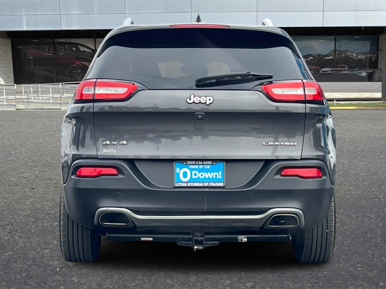 Thumbnail: 2015 Jeep Cherokee - 7