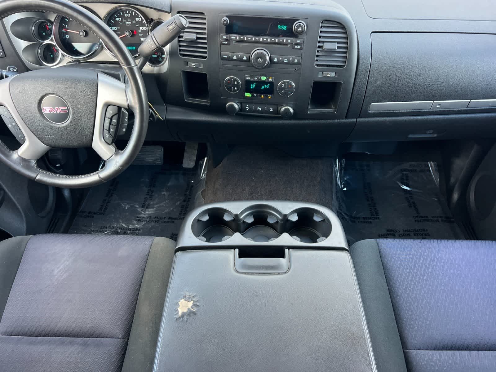 Thumbnail: 2010 GMC Sierra 1500 - 4