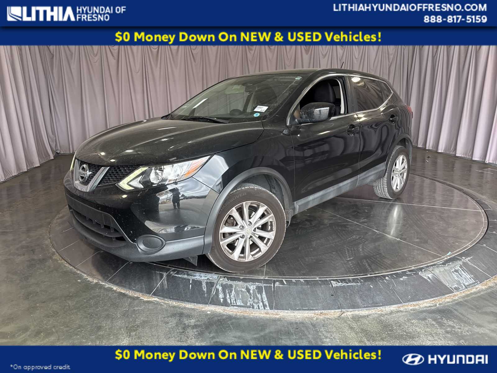 2017 Nissan Rogue Sport S FWD's photo