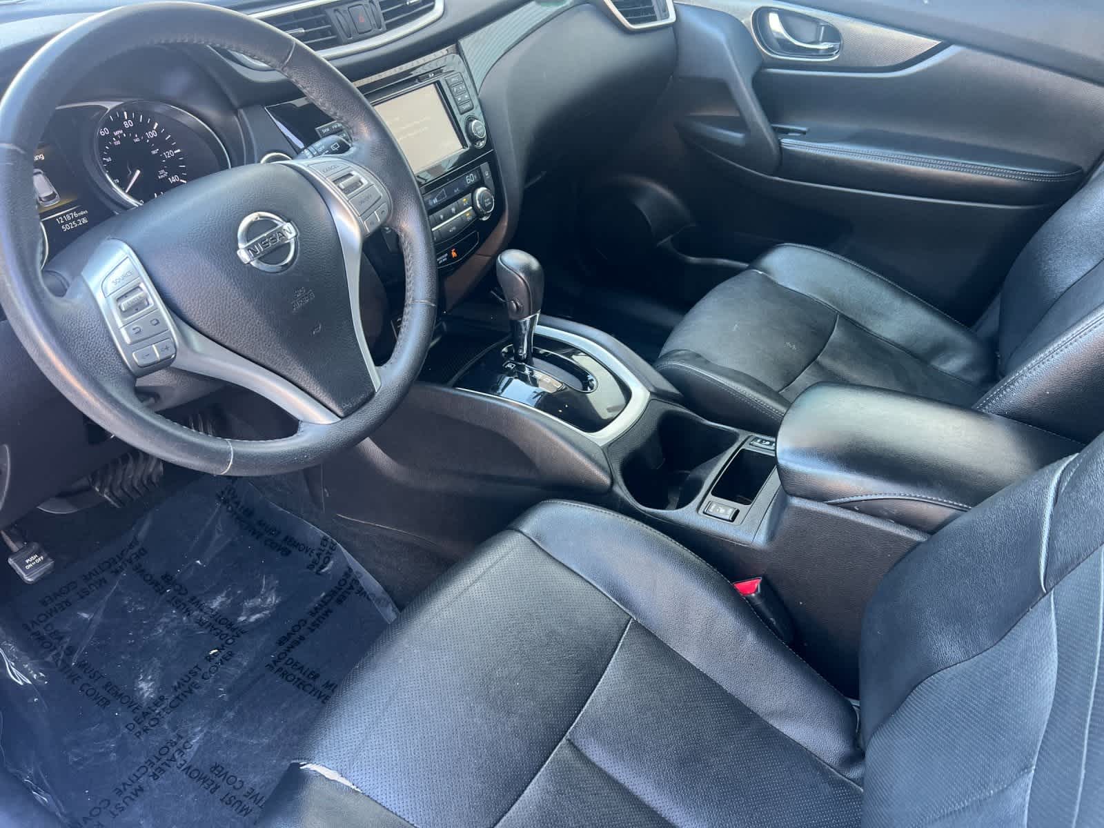 Thumbnail: 2016 Nissan Rogue - 12