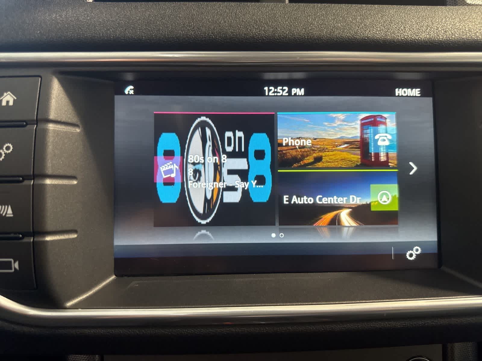 Thumbnail: 2019 Land Rover Range Rover Evoque - 23