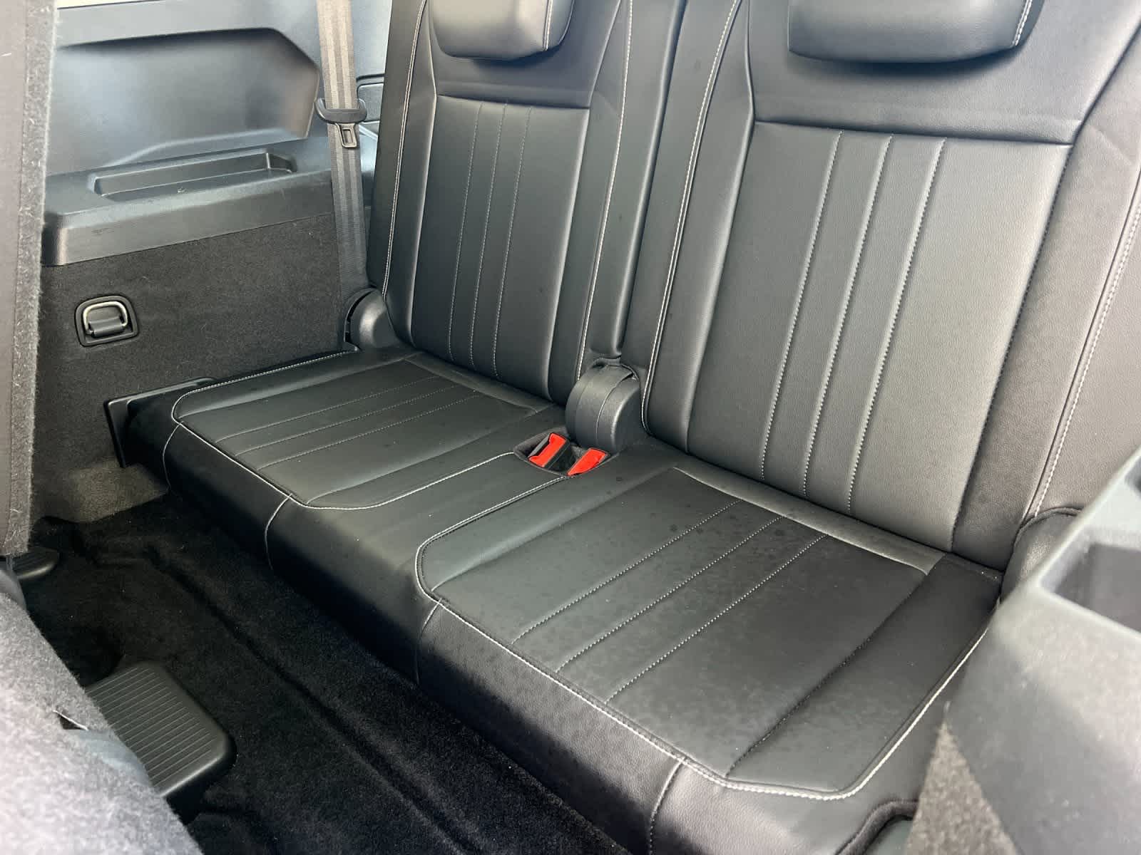 Thumbnail: 2024 Volkswagen Tiguan - 16