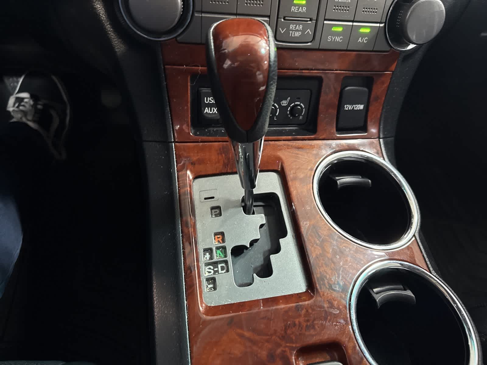 Thumbnail: 2013 Toyota Highlander - 26