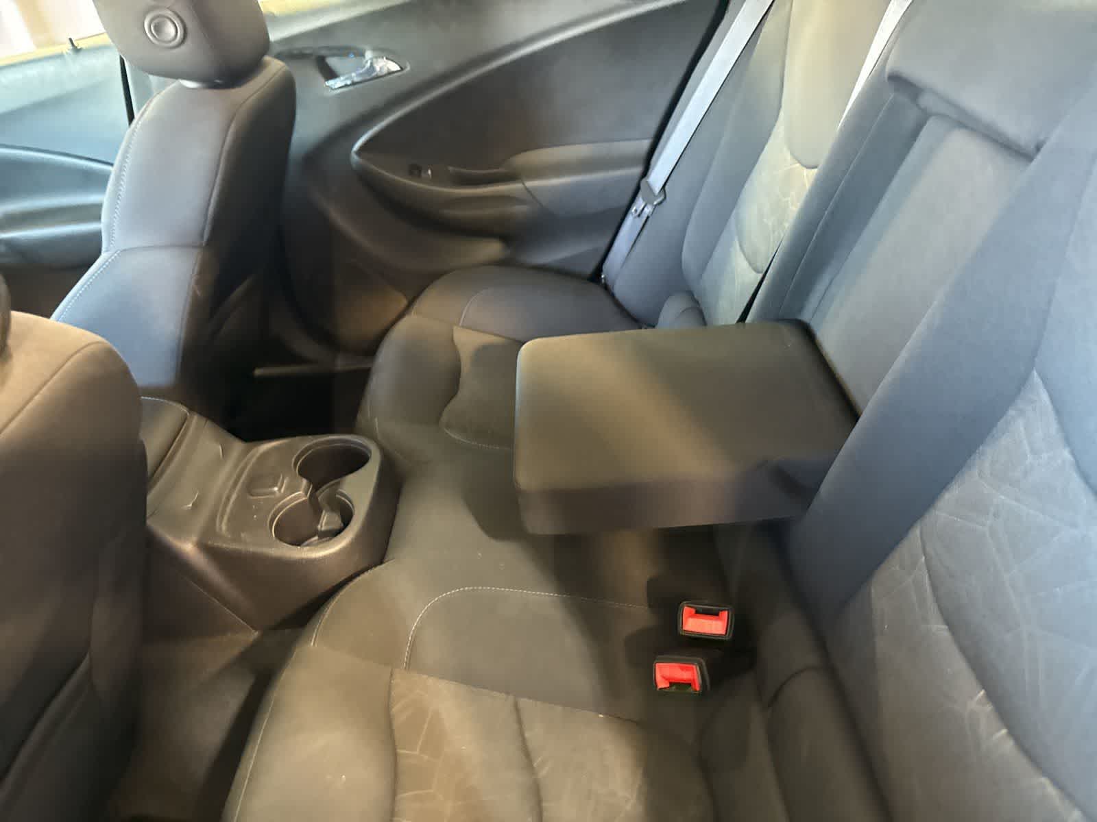 Thumbnail: 2017 Chevrolet Volt - 15