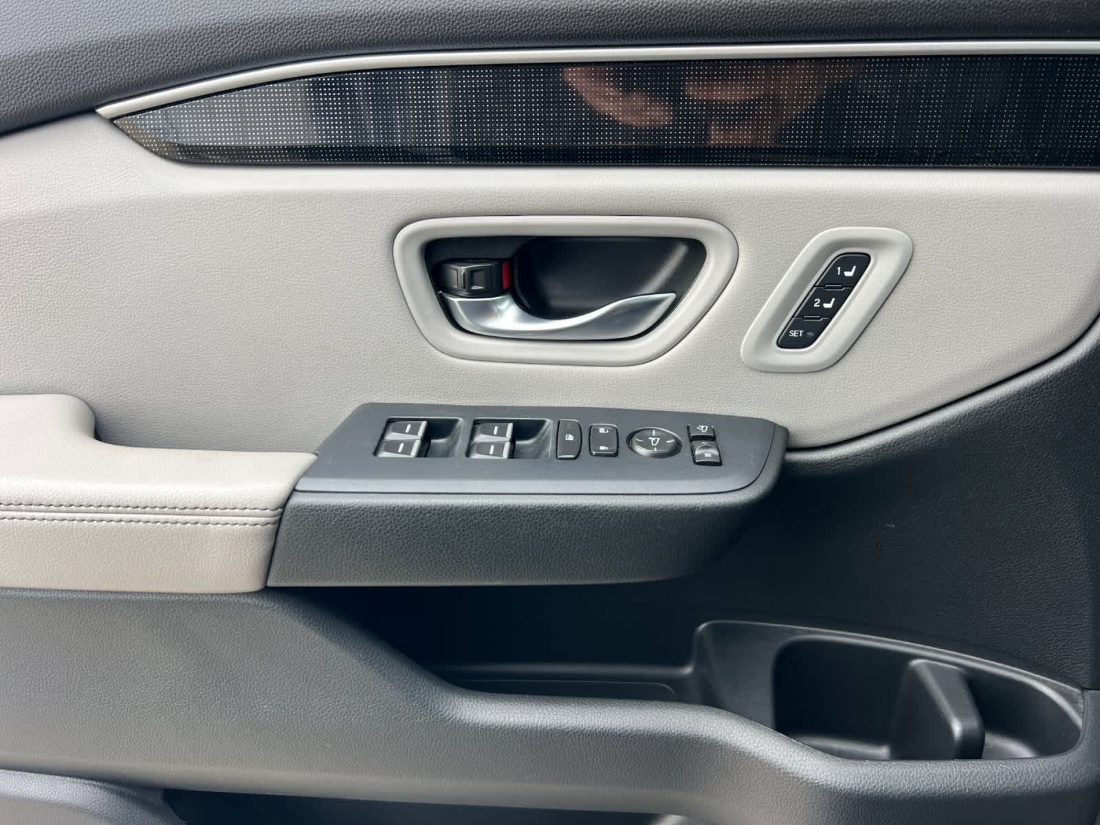 Thumbnail: 2023 Honda Pilot - 12