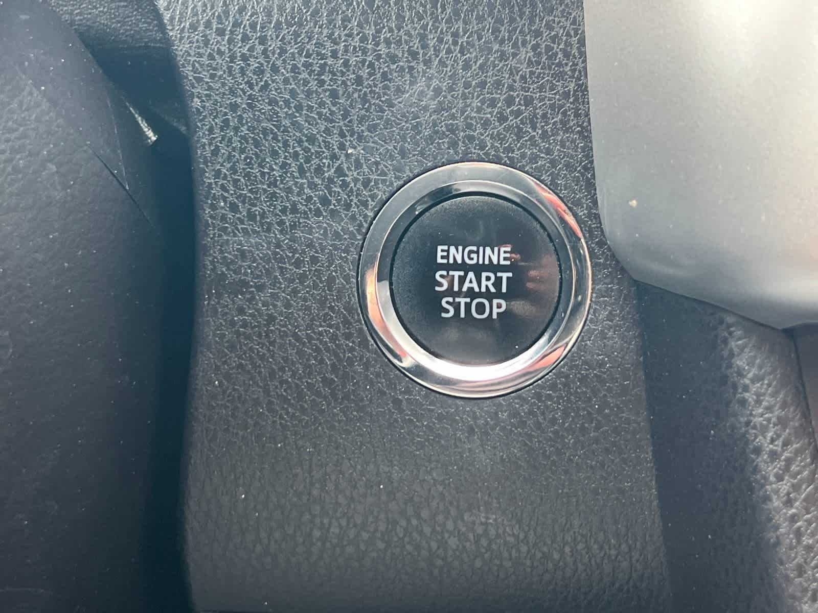 Thumbnail: 2019 Toyota Highlander - 23