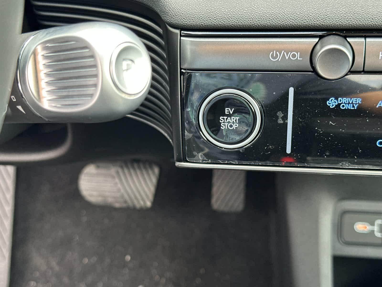 Thumbnail: 2026 Hyundai Ioniq 5 - 22