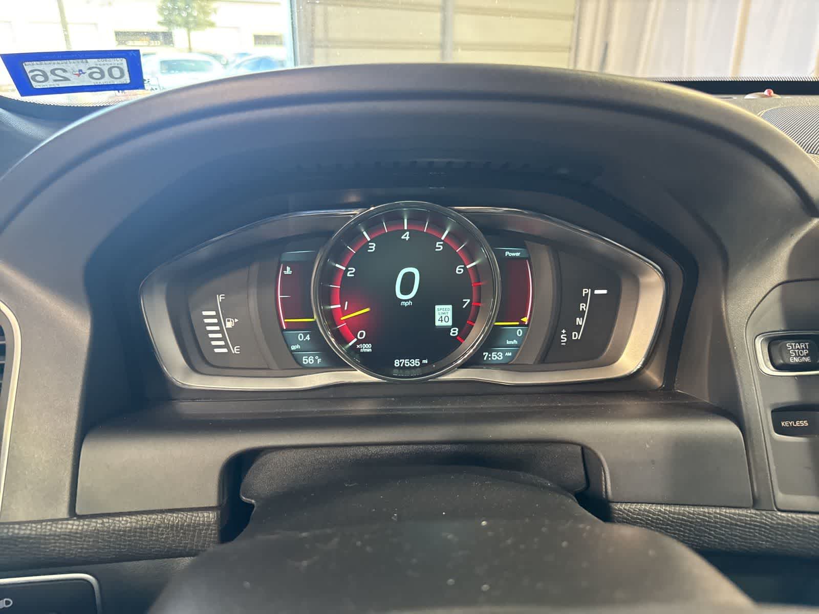 Thumbnail: 2015 Volvo XC60 - 22