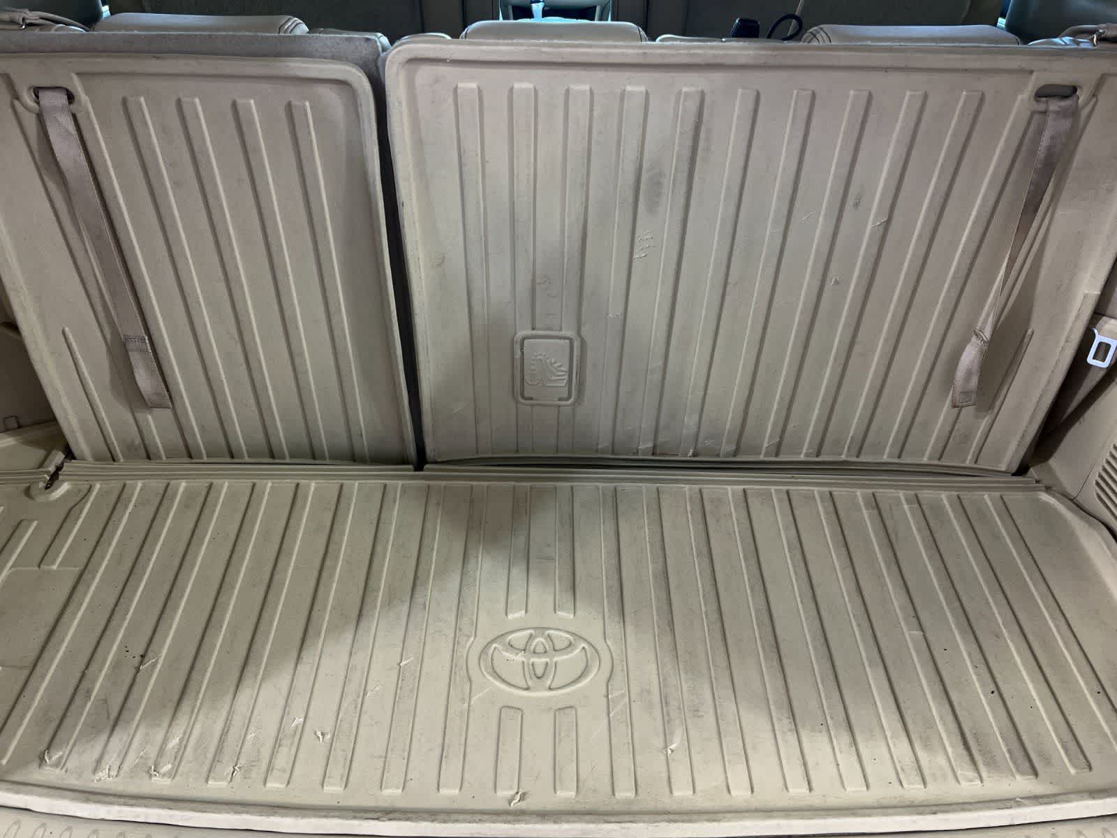 Thumbnail: 2015 Toyota Highlander - 16