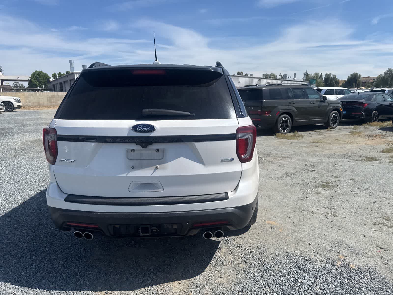 2018 Ford Explorer Sport photo 5