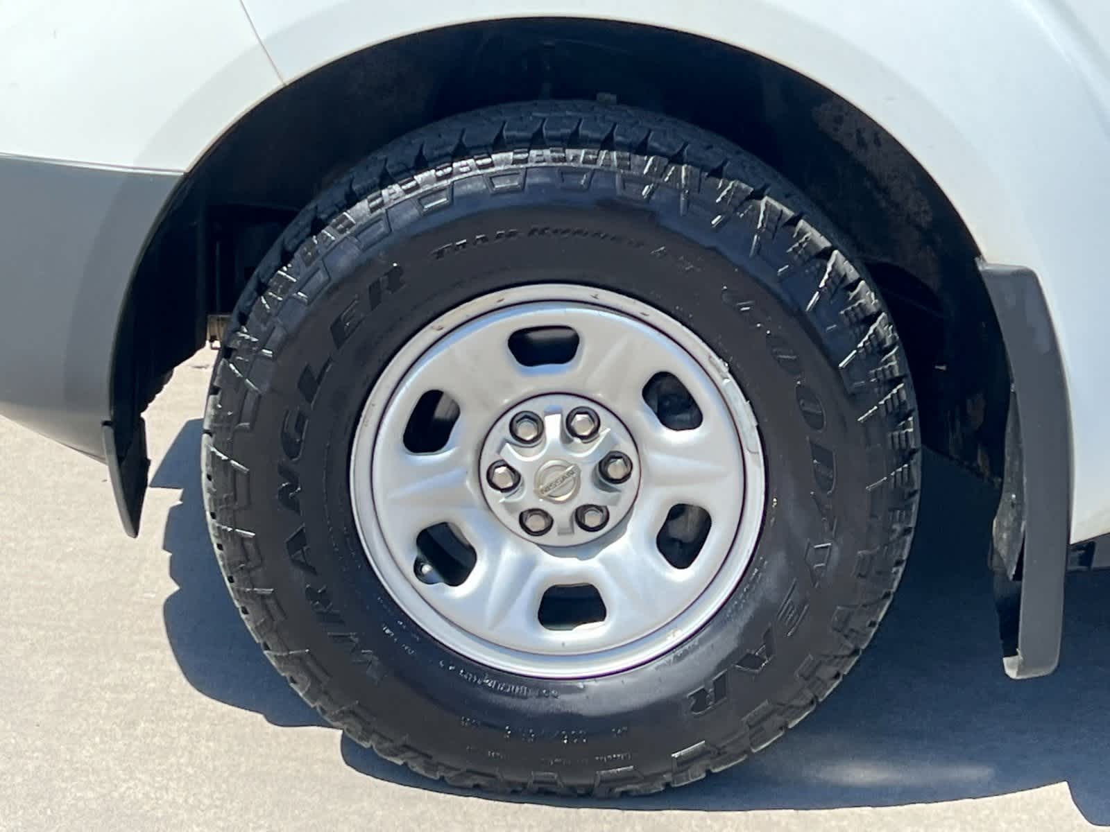 2017 Nissan Frontier S 22
