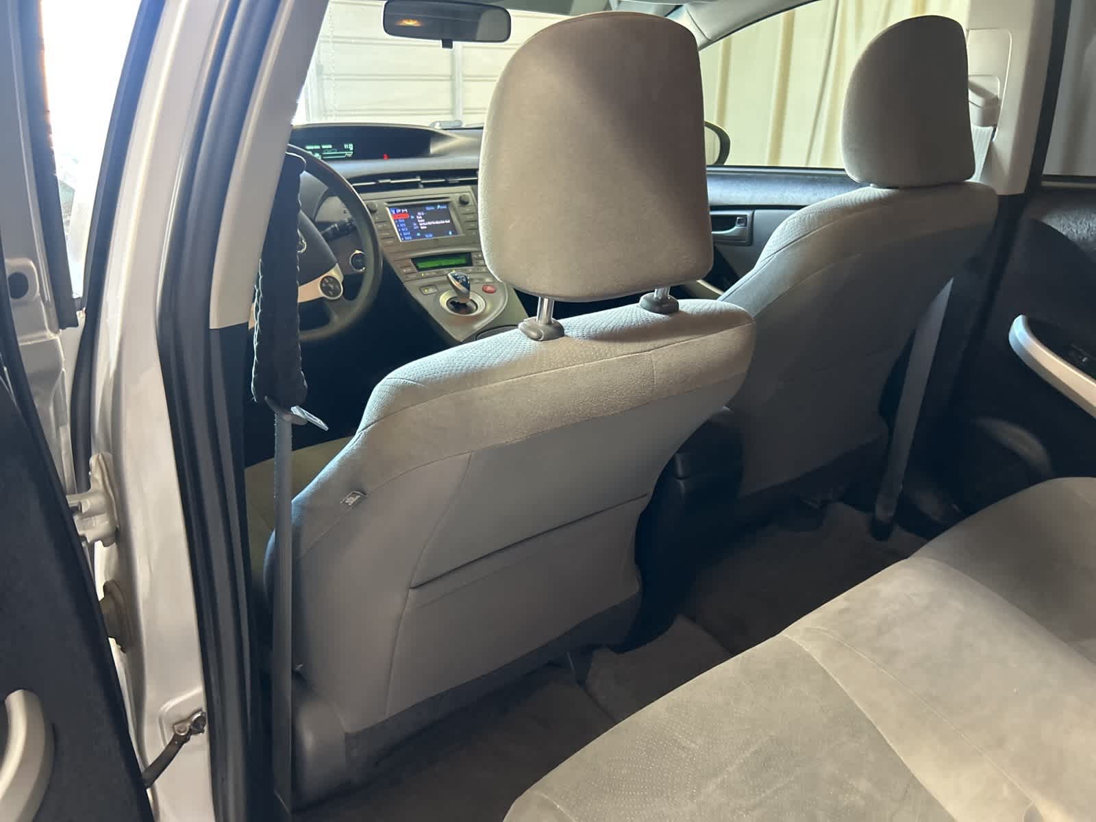 Thumbnail: 2015 Toyota Prius - 20
