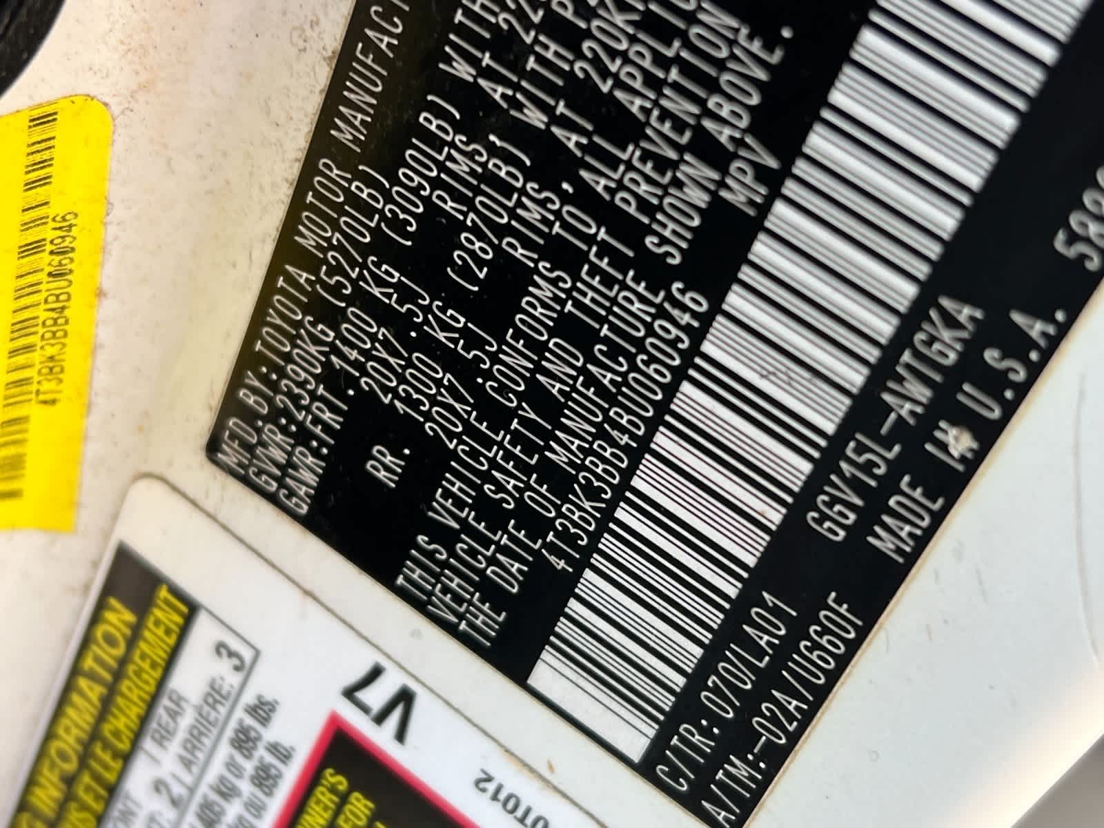 Thumbnail: 2011 Toyota Venza - 31