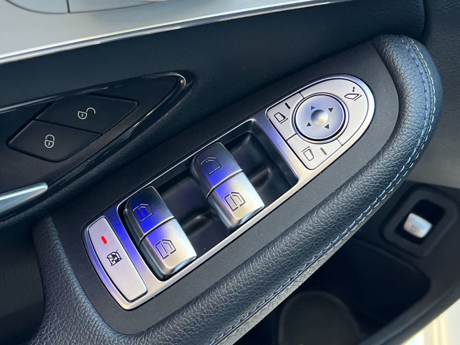 Thumbnail: 2021 Mercedes-Benz C-Class - 14