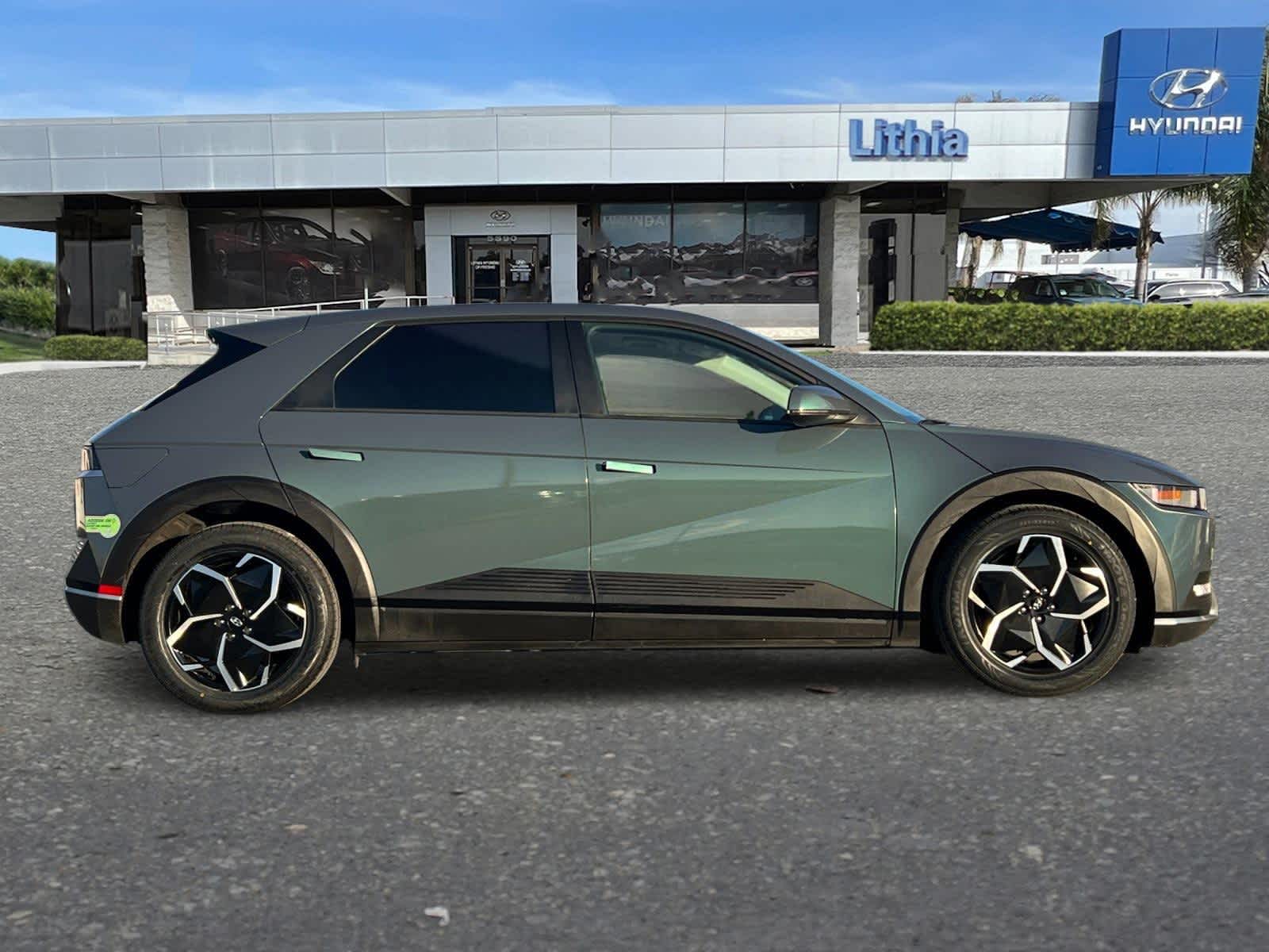 Thumbnail: 2023 Hyundai Ioniq 5 - 8