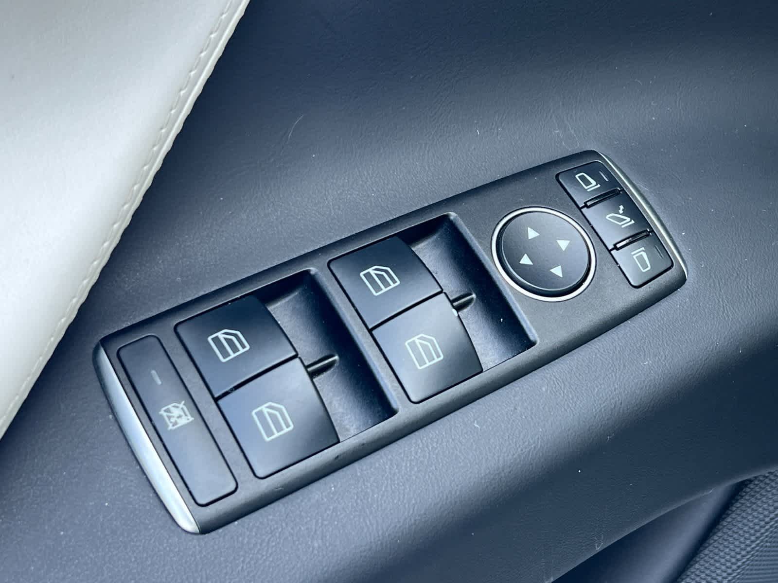 Thumbnail: 2016 Tesla Model X - 13