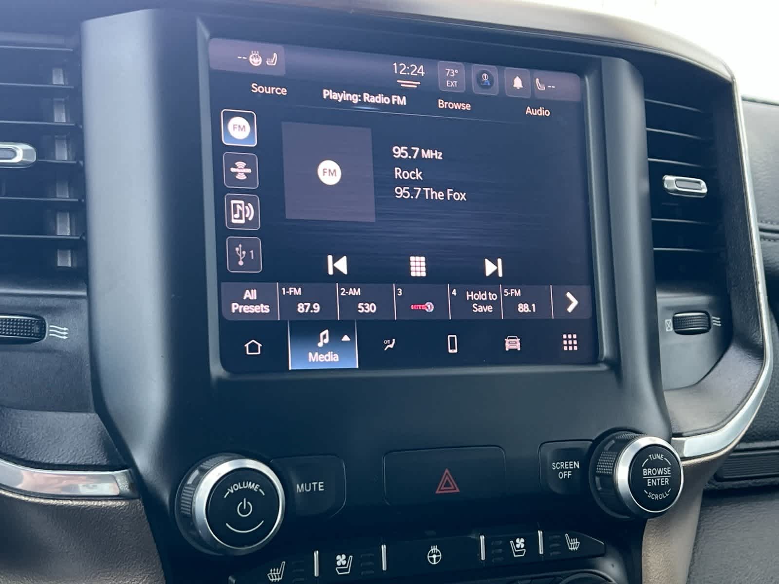 Thumbnail: 2022 RAM 1500 - 17