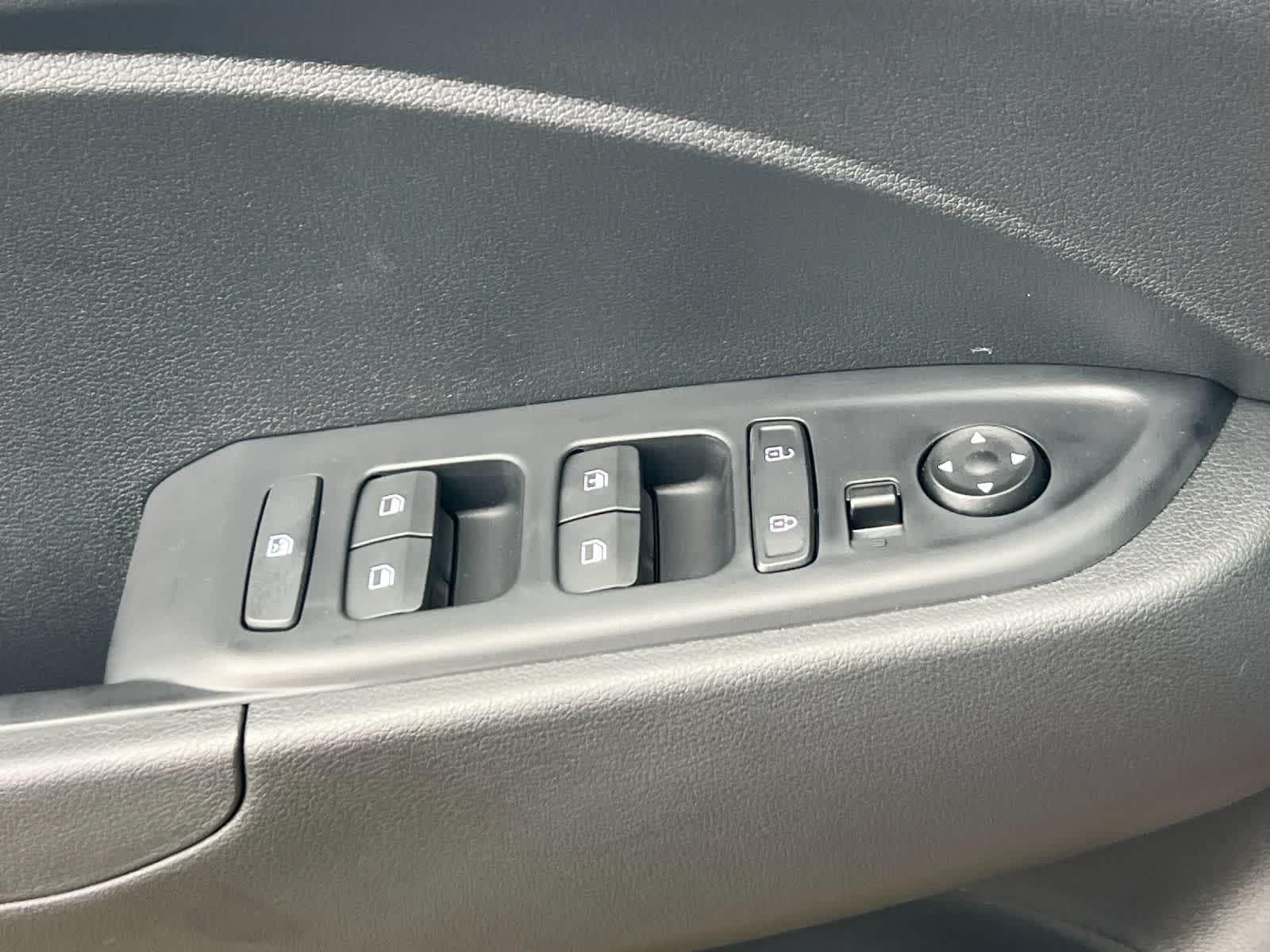 Thumbnail: 2026 Hyundai Venue - 13