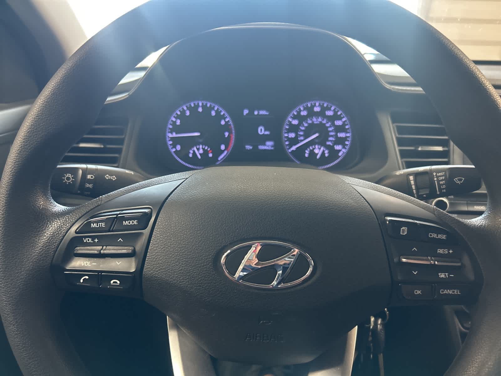 Thumbnail: 2020 Hyundai Elantra - 29