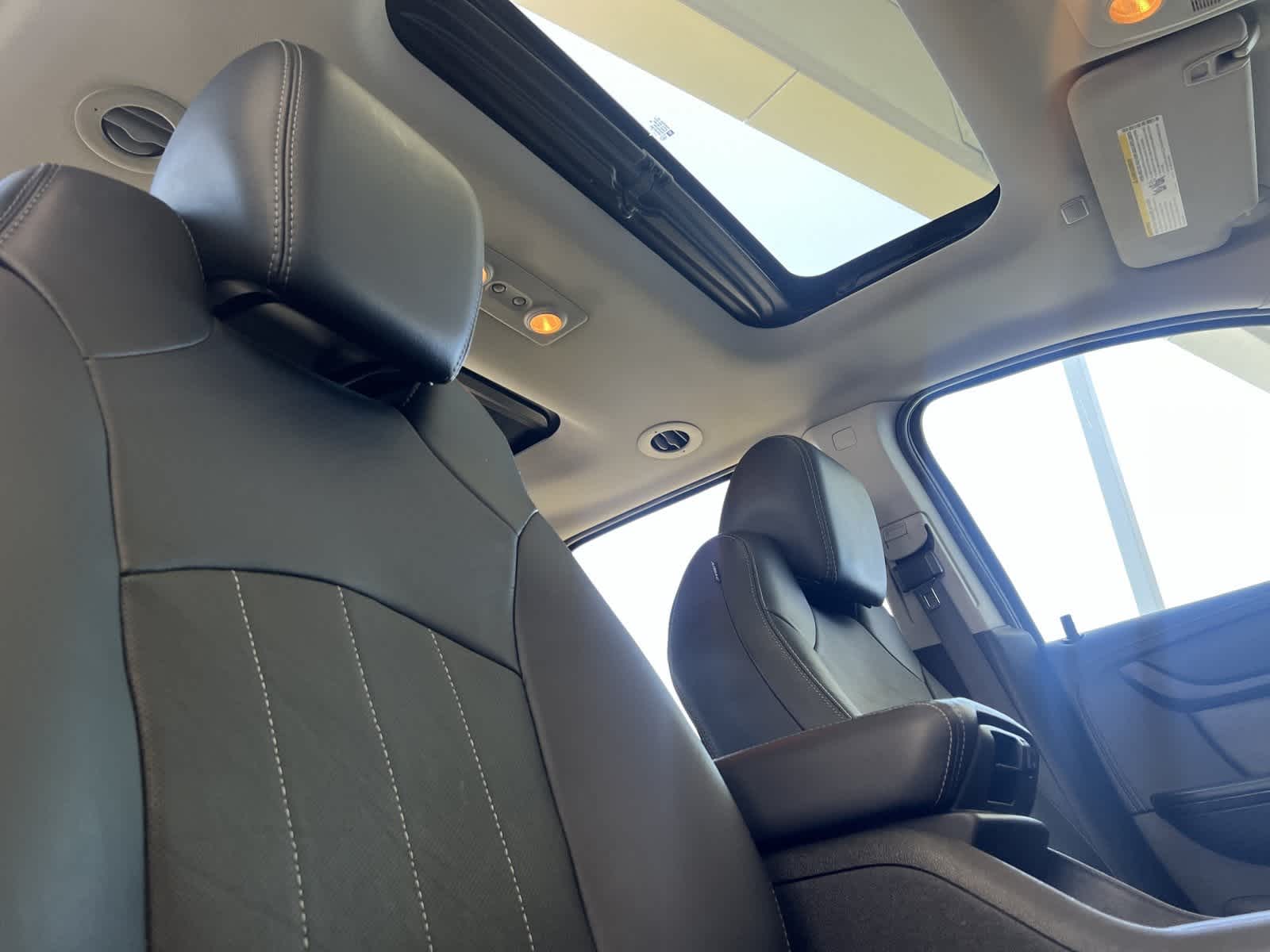 Thumbnail: 2017 GMC Acadia - 16