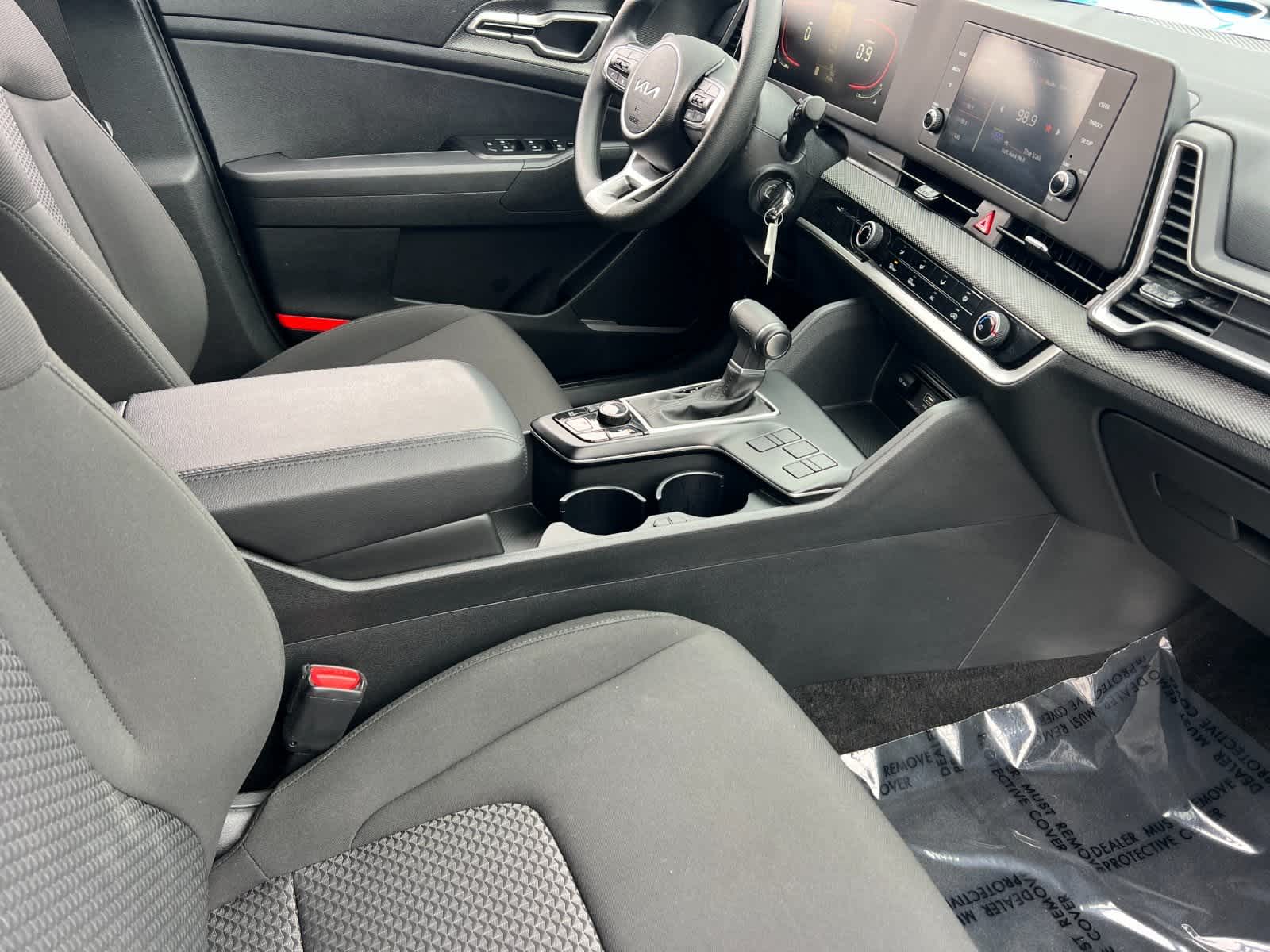 Thumbnail: 2025 Kia Sportage - 16